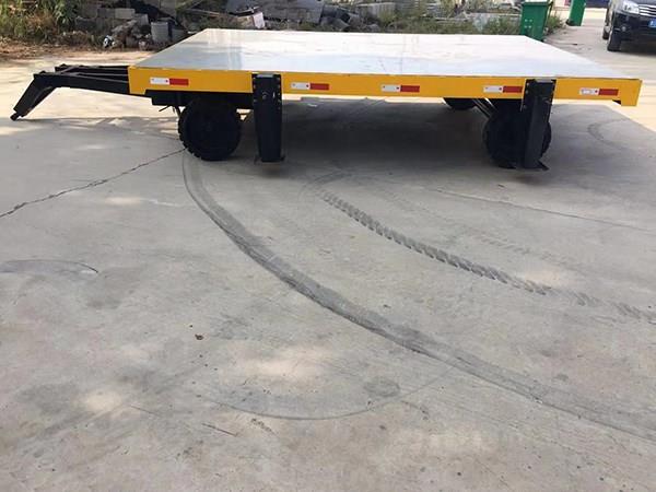 平板拖车
