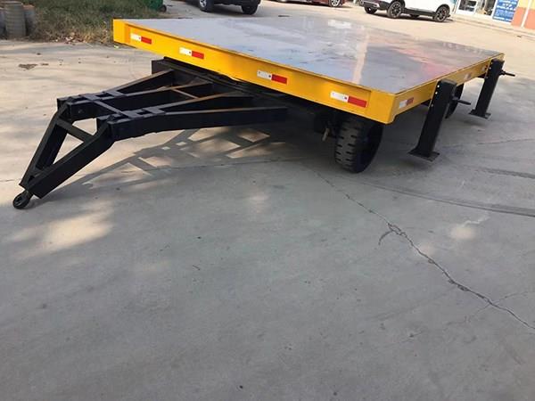 平板拖车