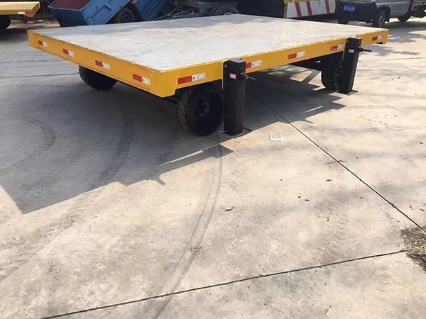 平板拖车厂家