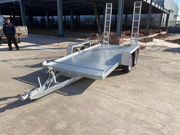 应该怎样保证平板挂车轮胎的使用寿命？